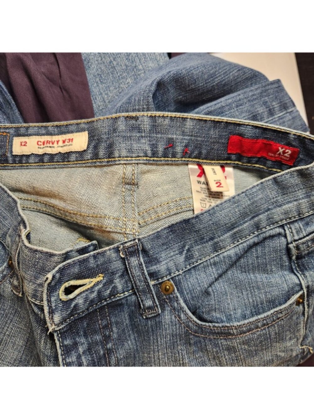 Express X2 Blue Curvy Straight Mid Rise Denim Blue Jean Size 2 S XSMALL 27 Wx 29 - Picture 8 of 8